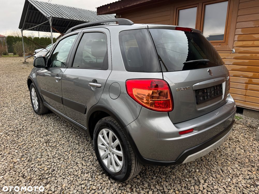 Suzuki SX4 Classic 1.6 VVT 4x4 Style - 5