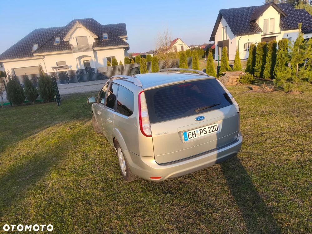 Ford Focus 1.6 Ti-VCT FX Gold / Gold X - 5