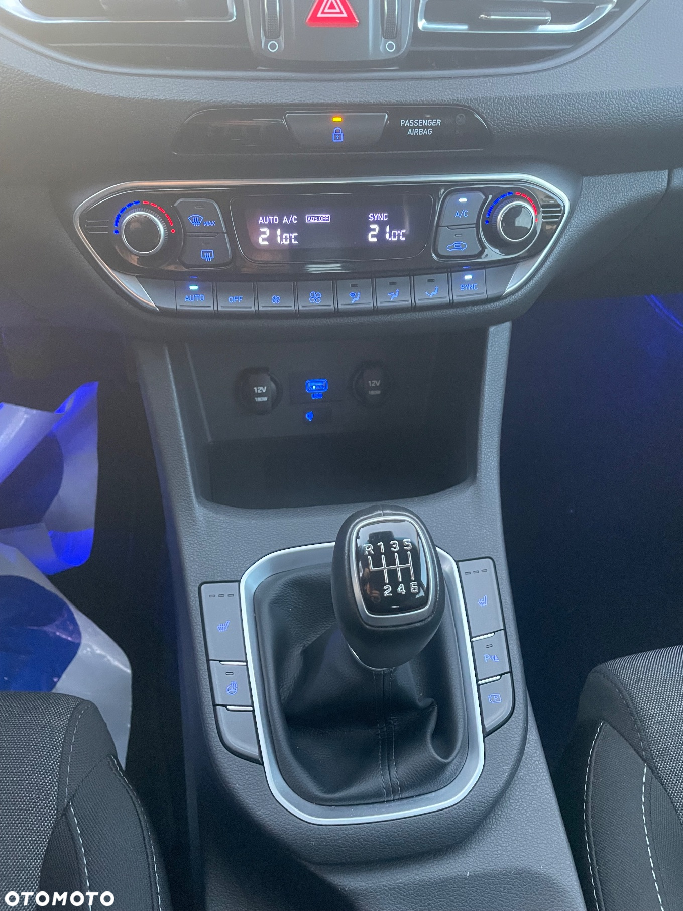 Hyundai i30 1.5 DPI Comfort - 34