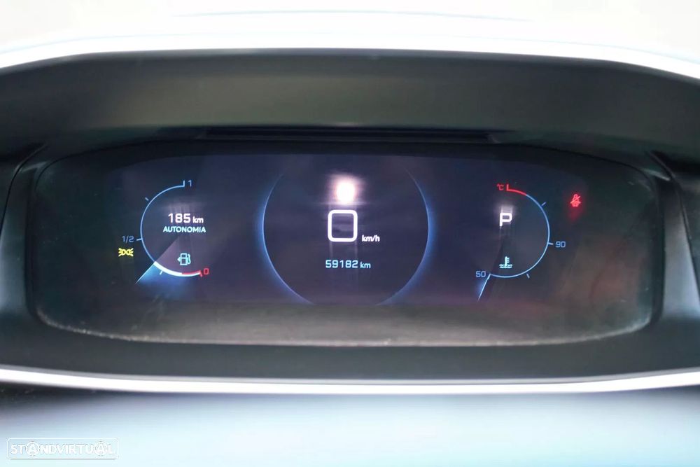 Peugeot 2008 1.5 BlueHDi GT Line EAT8 - 21