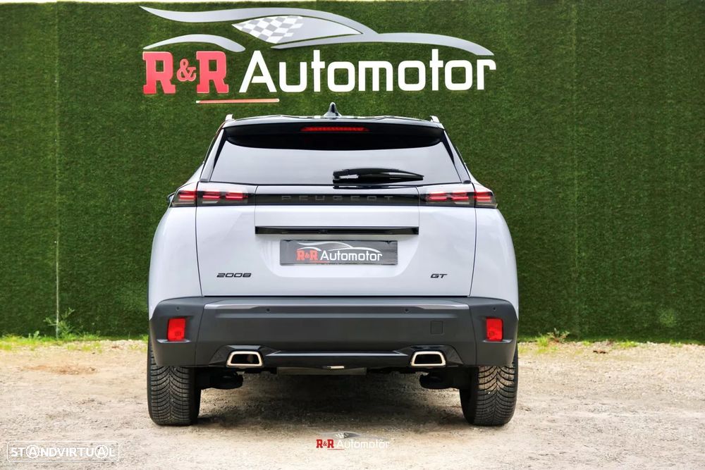 Peugeot 2008 1.2 PureTech GT EAT8 - 12