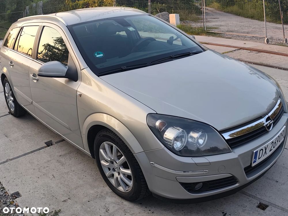 Opel Astra 1.6 Enjoy - 18