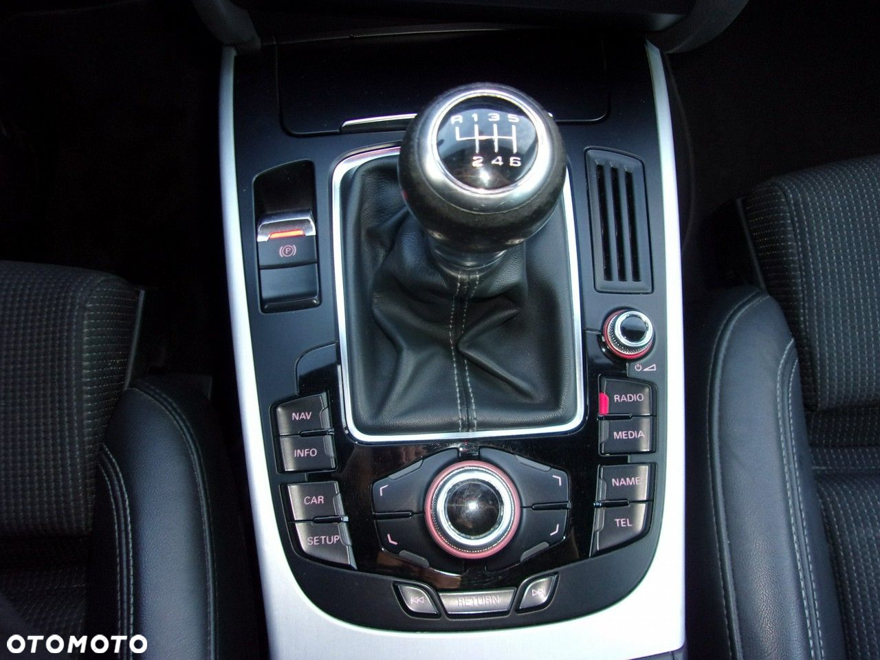 Audi A4 Avant 2.0 TDI DPF S line Sportpaket - 27