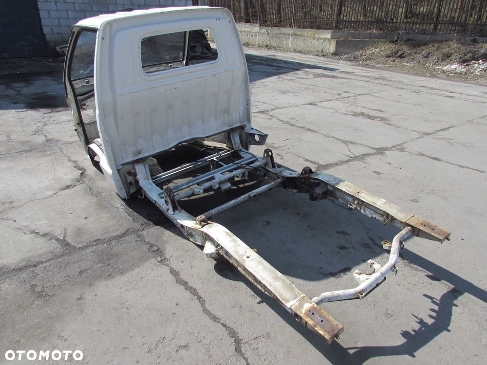 PIAGGIO PORTER QUARGO DIESEL 04-16 KABINA KAROSERIA CWIARTKA PODLUZNICA RAMA DACH EUROPA - 9