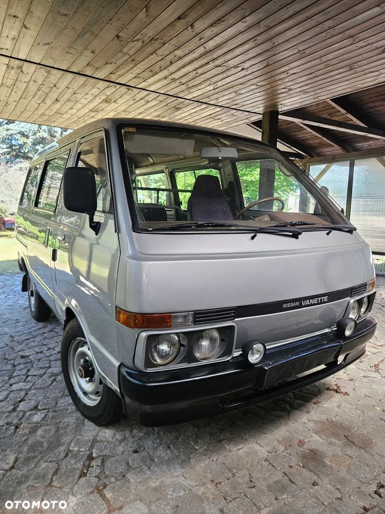 Nissan Vanette - 3