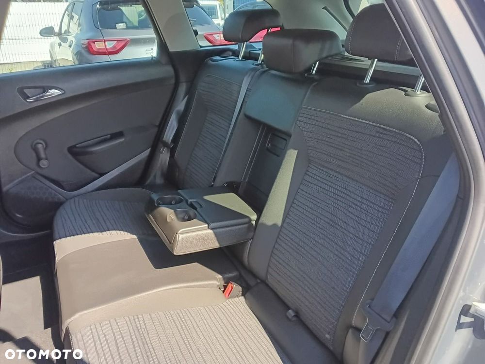 Opel Astra - 10