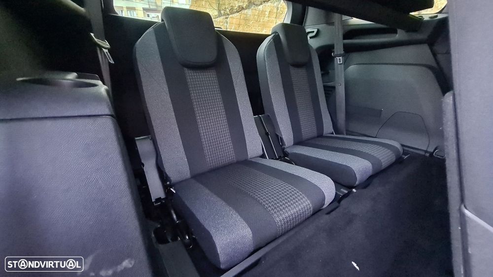 Peugeot 5008 - 55