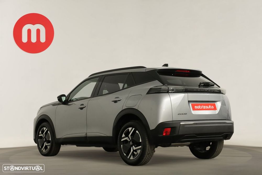 Peugeot 2008 1.2 PureTech Allure - 3