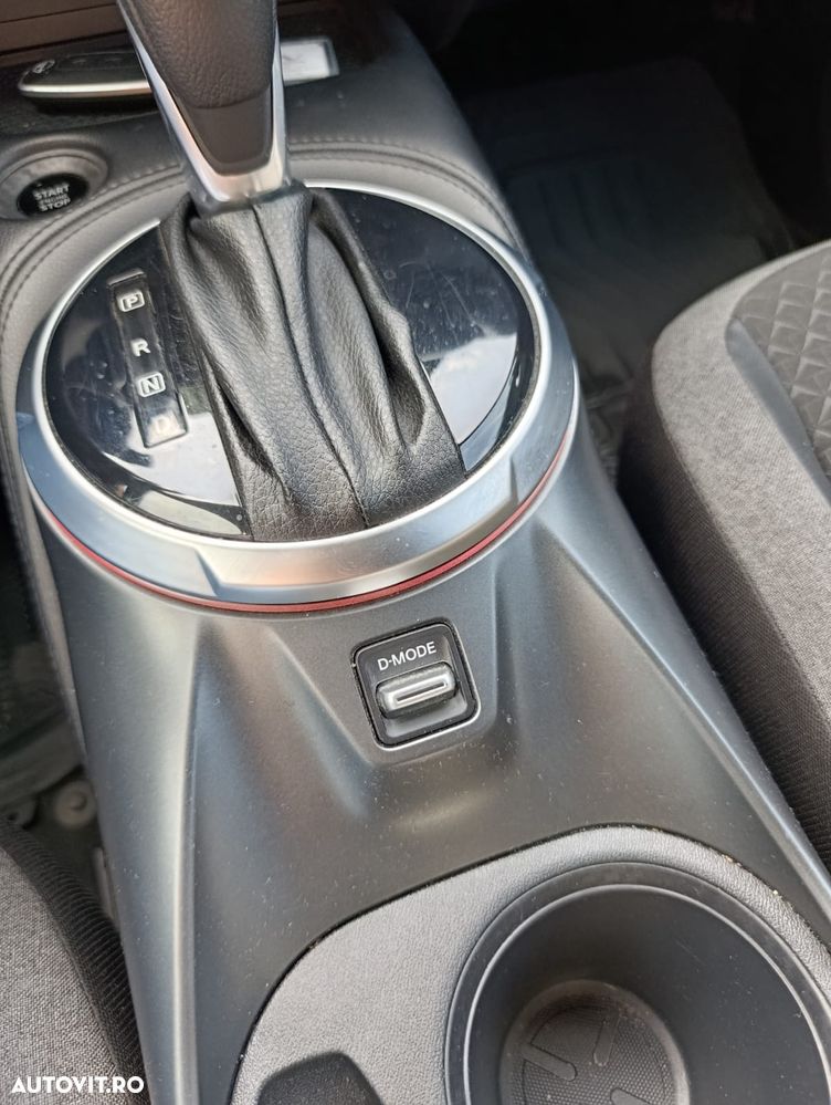 Nissan Juke DIG-T 114CP 7DCT N-Connecta - 33