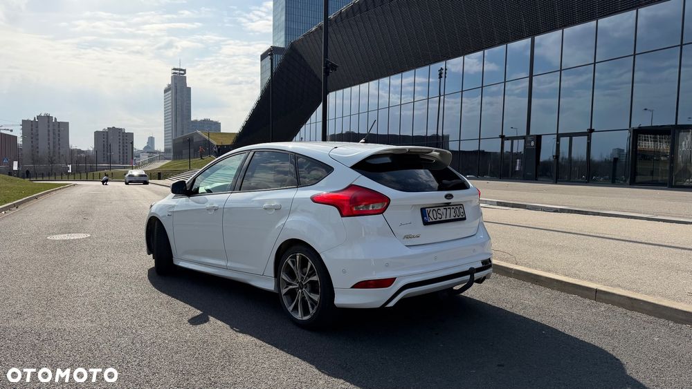 Ford Focus 2.0 TDCi ST PowerShift - 4