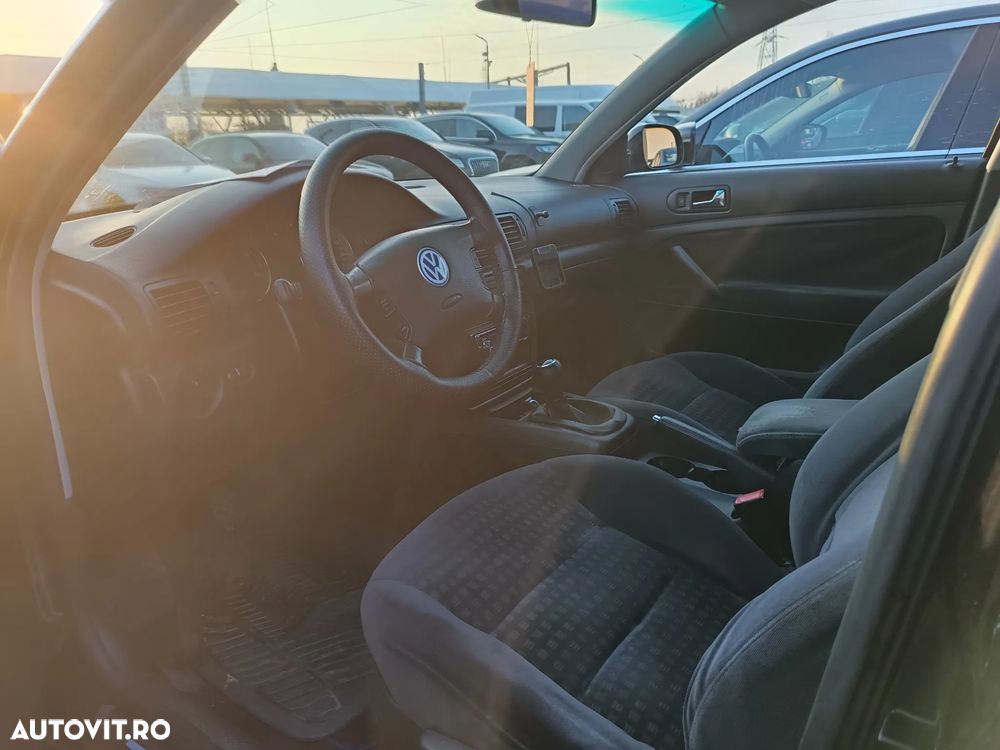 Volkswagen Passat 1.9 TDI - 8