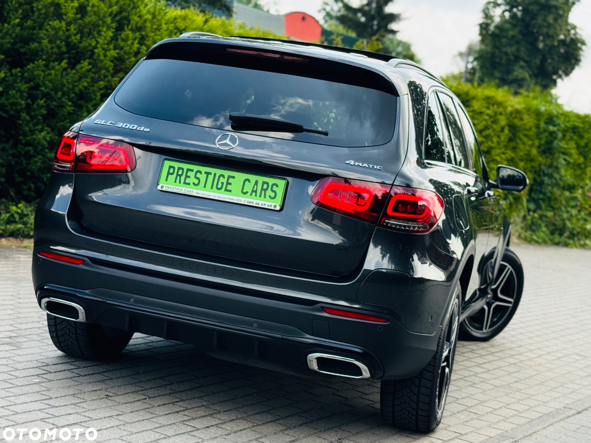 Mercedes-Benz GLC 220 d 4Matic 9G-TRONIC AMG Line - 14