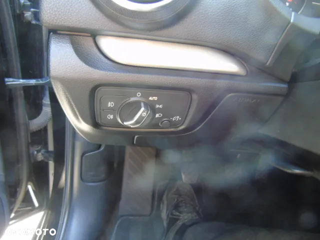 Audi A3 2.0 TDI Ambiente - 24