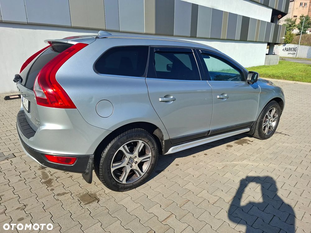 Volvo XC 60 D5 AWD Kinetic - 7