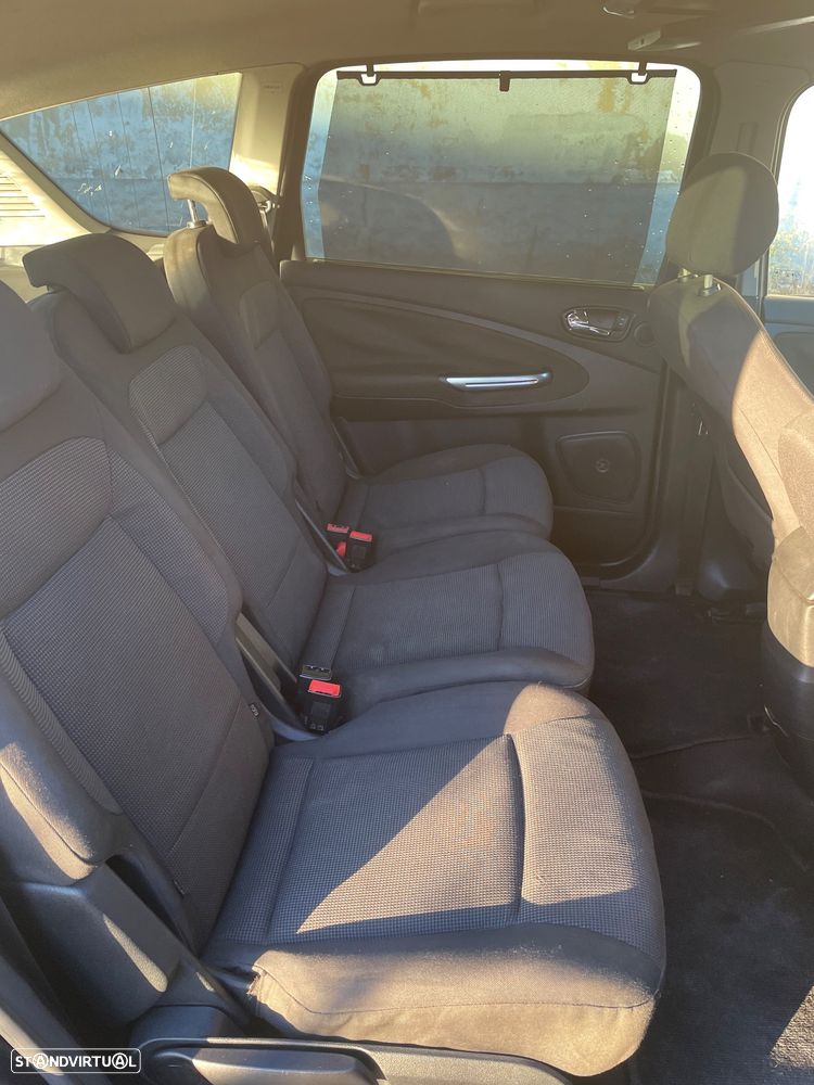 Ford S-Max 1.8 TDCi Titanium 7L - 9