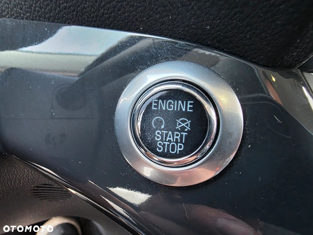 Ford Kuga 2.0 TDCi 4x4 Black & Silver - 36