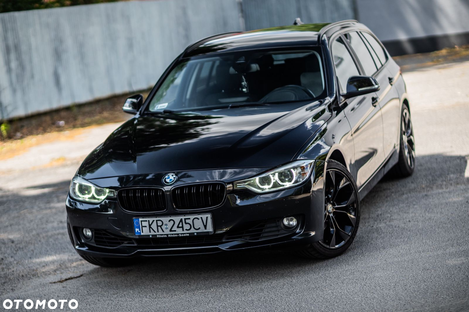 BMW Seria 3 320d Sport Line - 4