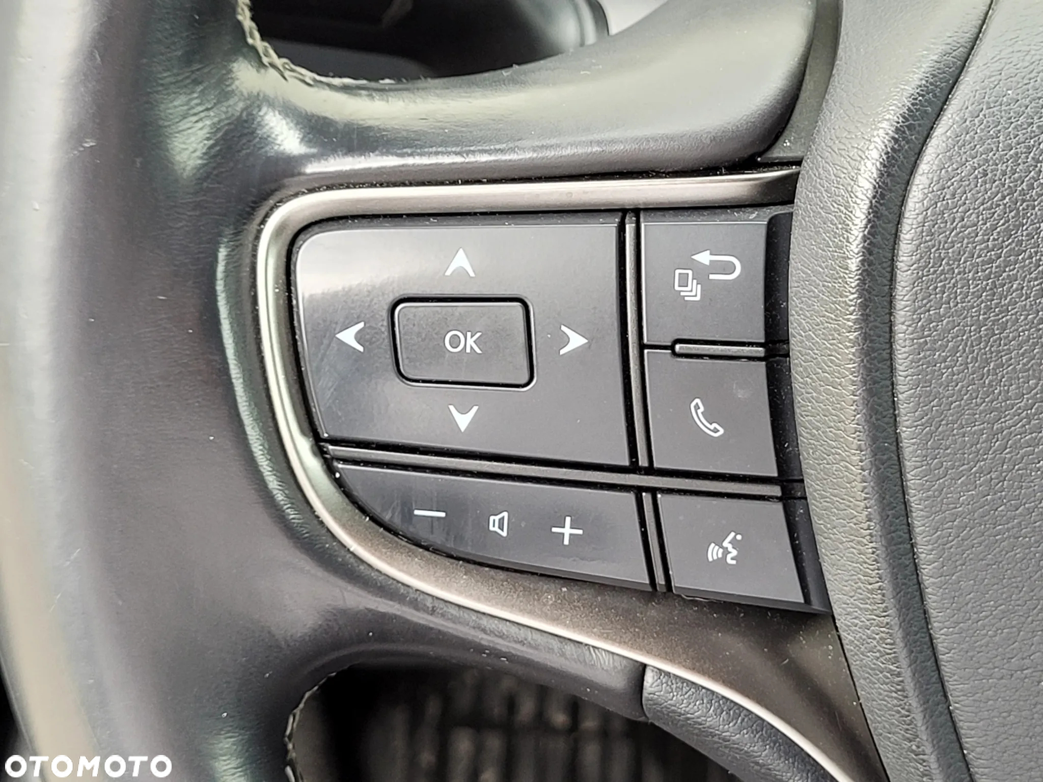 Lexus UX 200 Elegance 2WD - 23