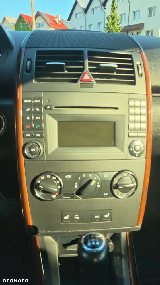 Mercedes-Benz Klasa A 160 BlueEfficiency - 17