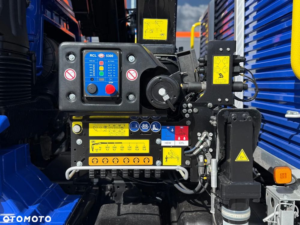 MAN TGS TGX 26.360 / E6 / 143tys km !!! skrzynia + żuraw HMF / manual / dzwig HDS kran crane 6x2 / 6x4 - 23