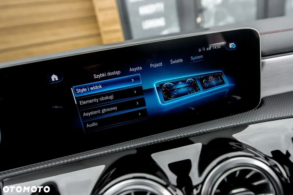 Mercedes-Benz CLA 220 7G-DCT AMG Line - 38