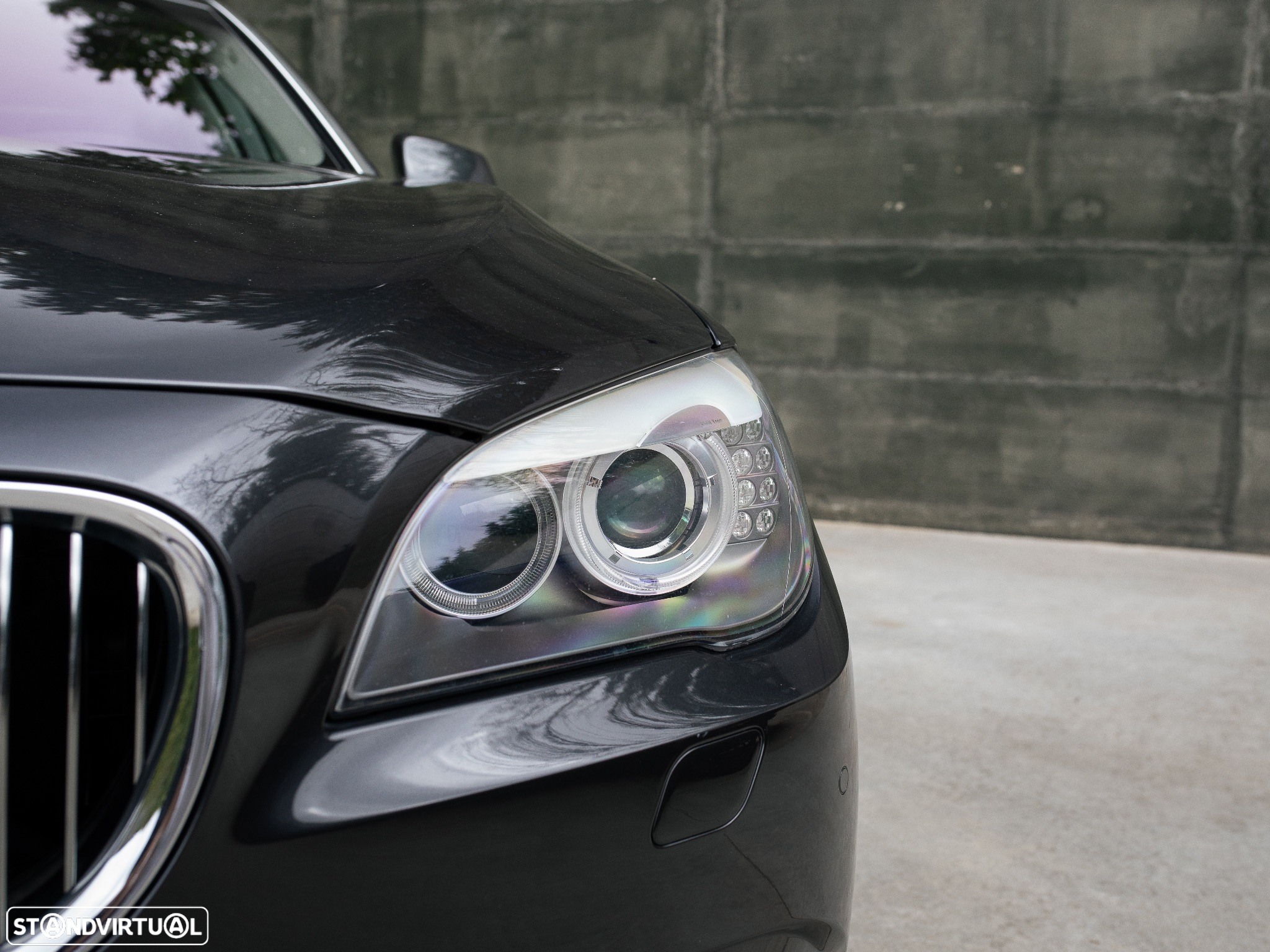 BMW 750 Li xDrive - 8