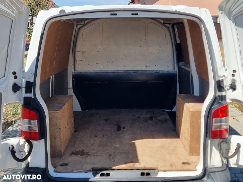 Volkswagen Transporter T5 - 8