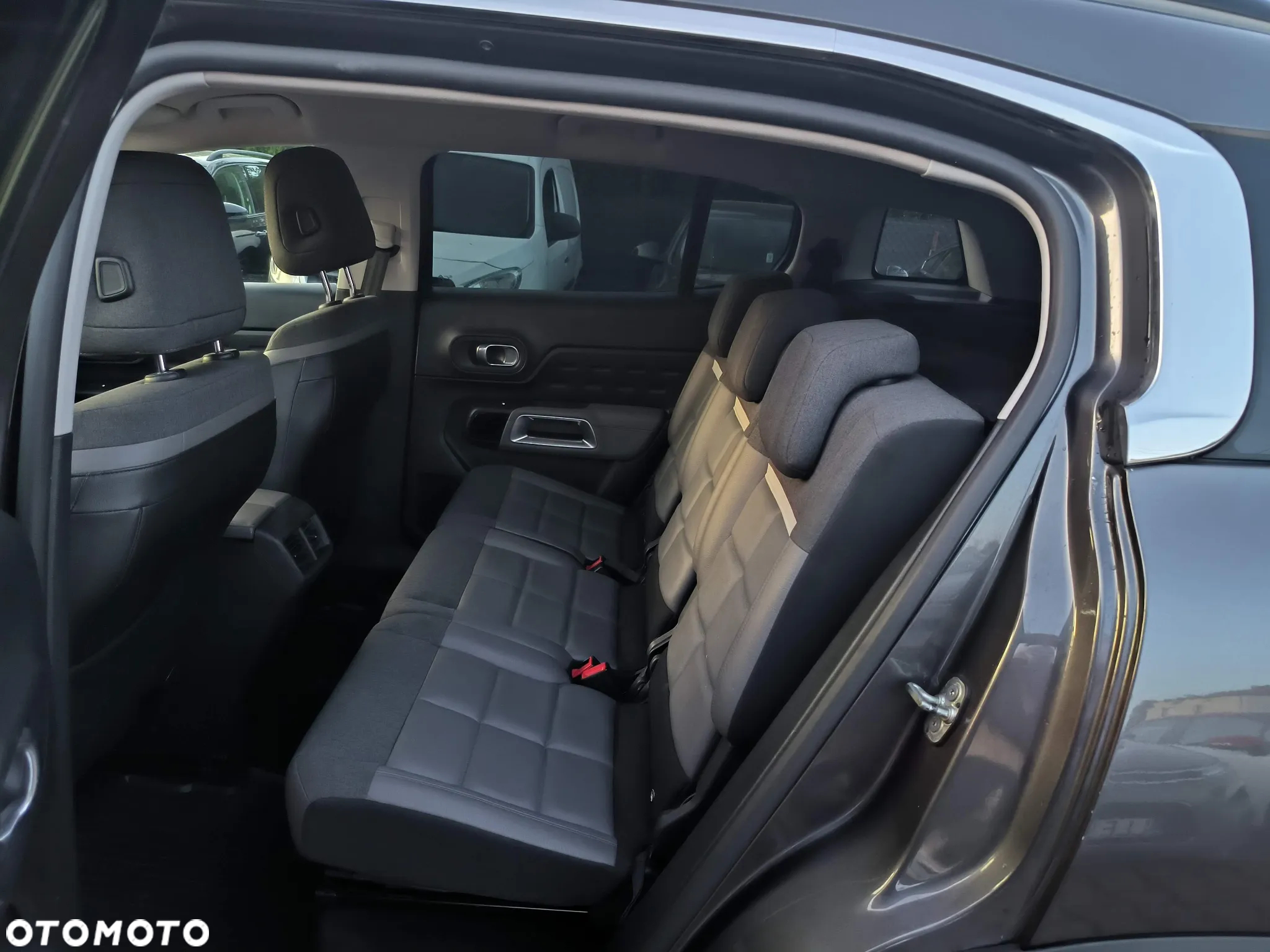 Citroën C5 Aircross 1.2 PureTech Shine Pack EAT8 - 27