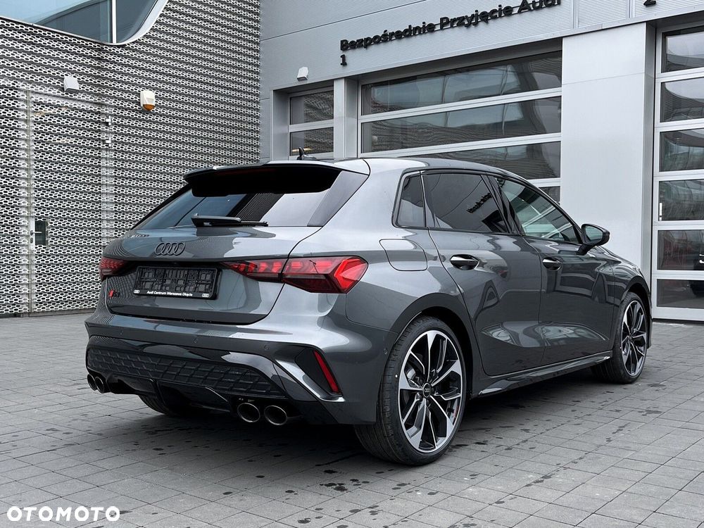 Audi S3 Sportback - 10