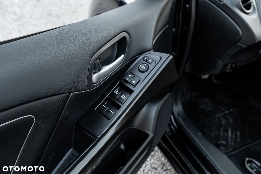 Honda Civic 1.8 i-VTEC Sport - 18