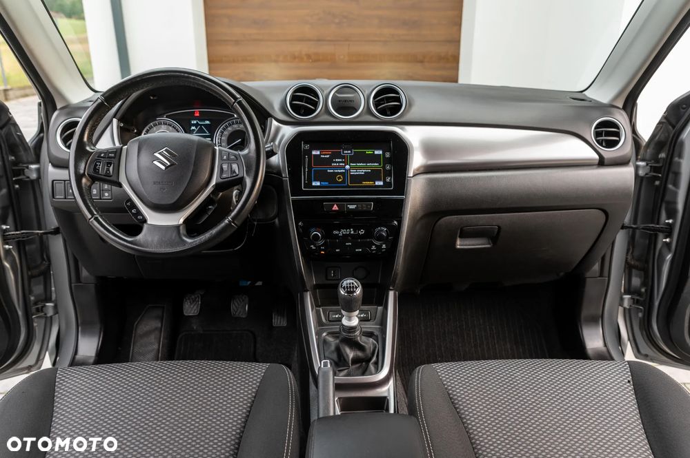 Suzuki Vitara 1.4 Boosterjet Hybrid Comfort - 22