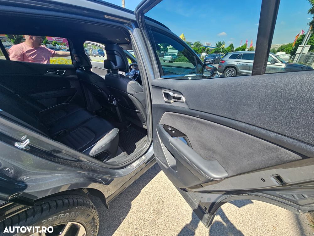 Kia Sportage 1.6 T-GDI MHEV 7DCT HP 4x4 GT Line - 36