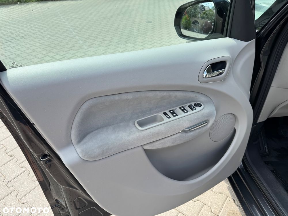 Citroën C3 Picasso 1.6i Exclusive - 17