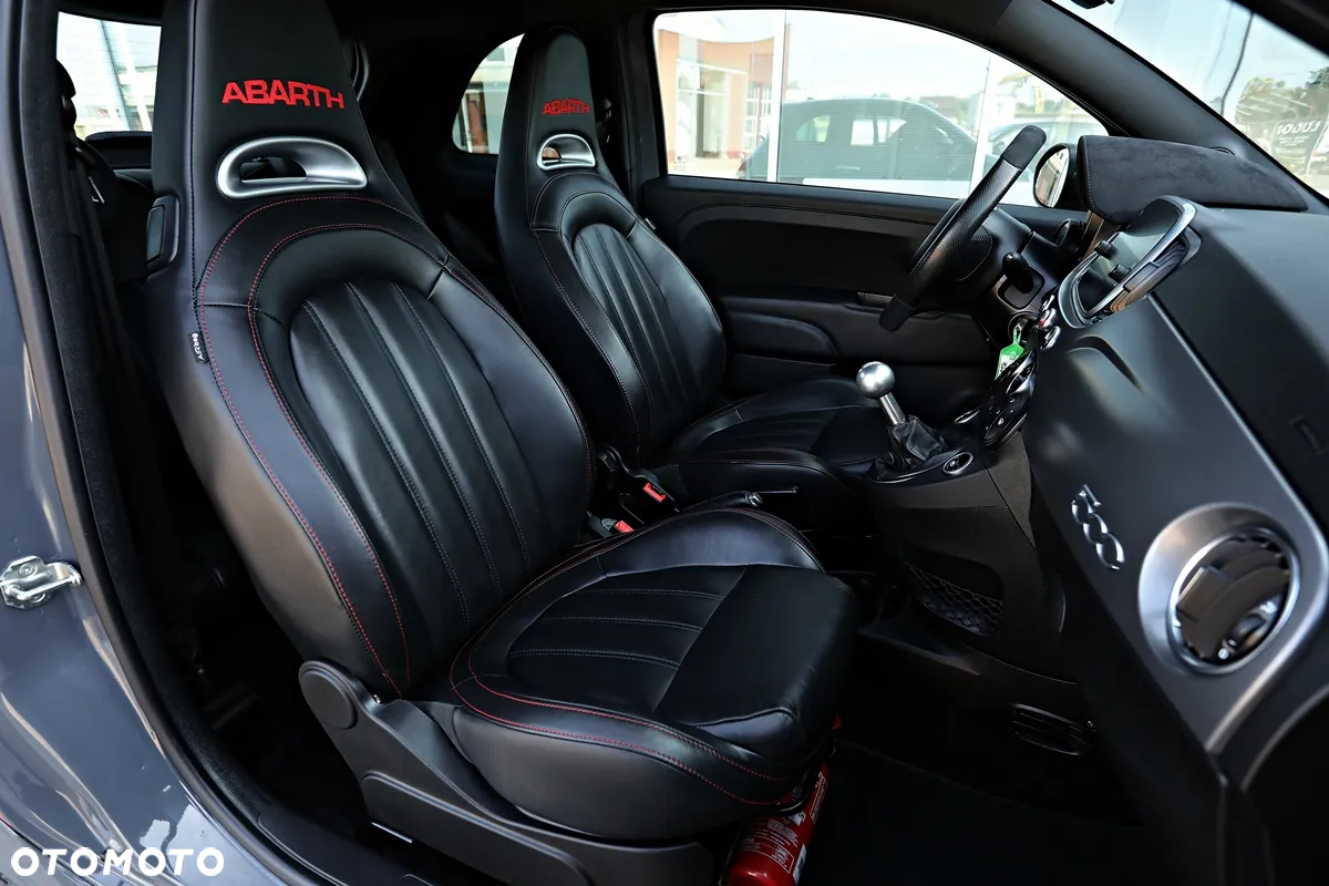 Abarth 695 - 23