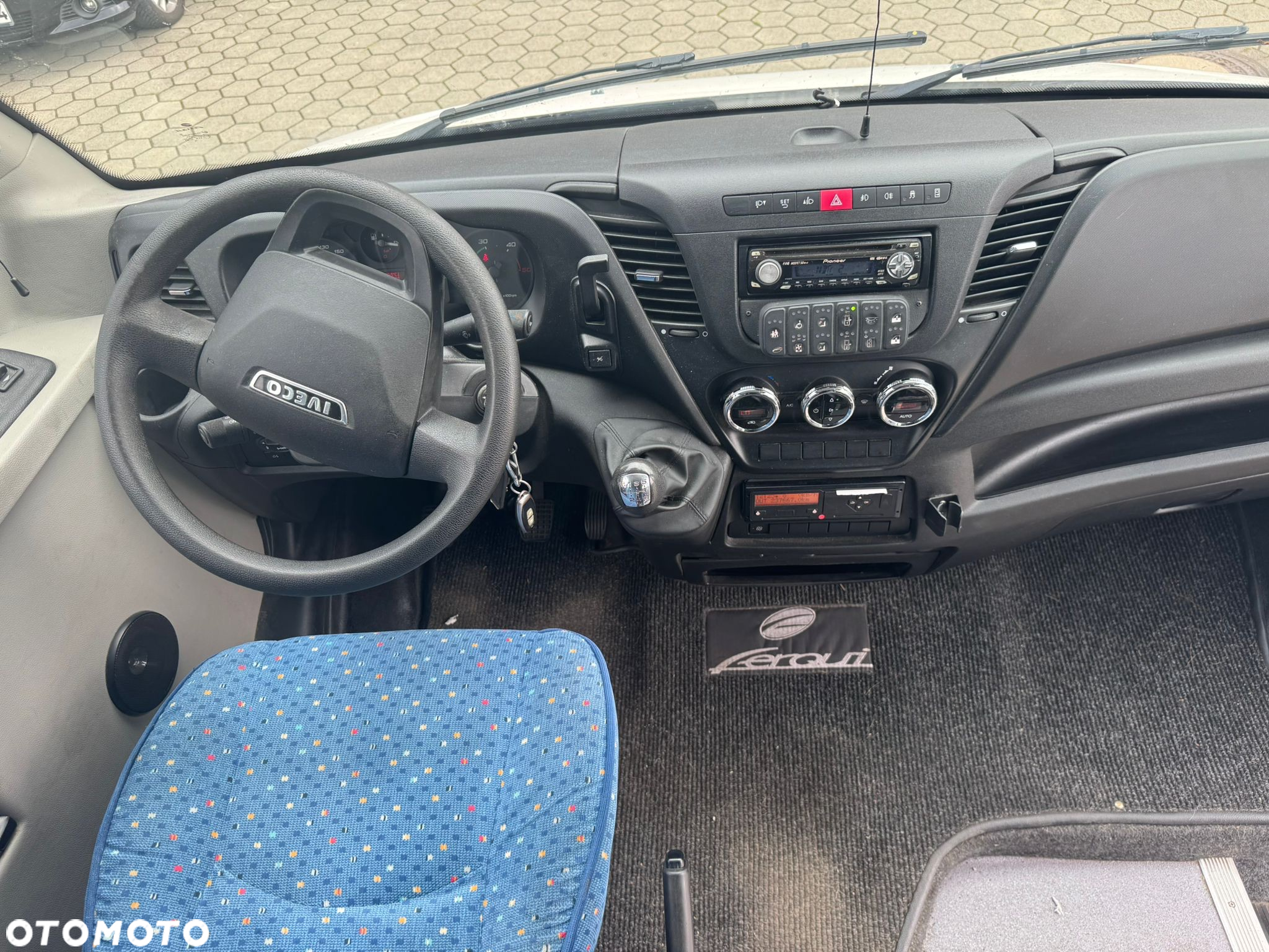Iveco 70C17 - 3