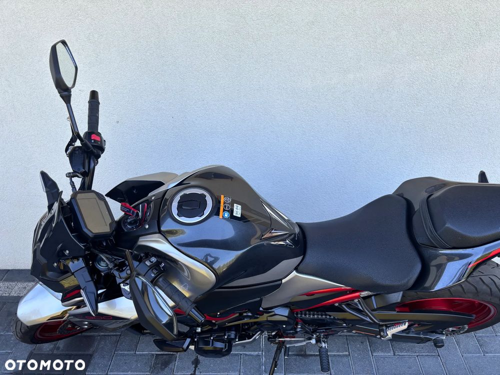 Kawasaki Z 900 - 5
