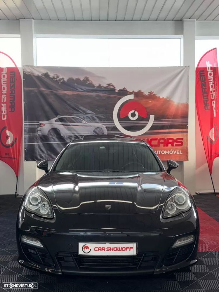 Porsche Panamera - 3
