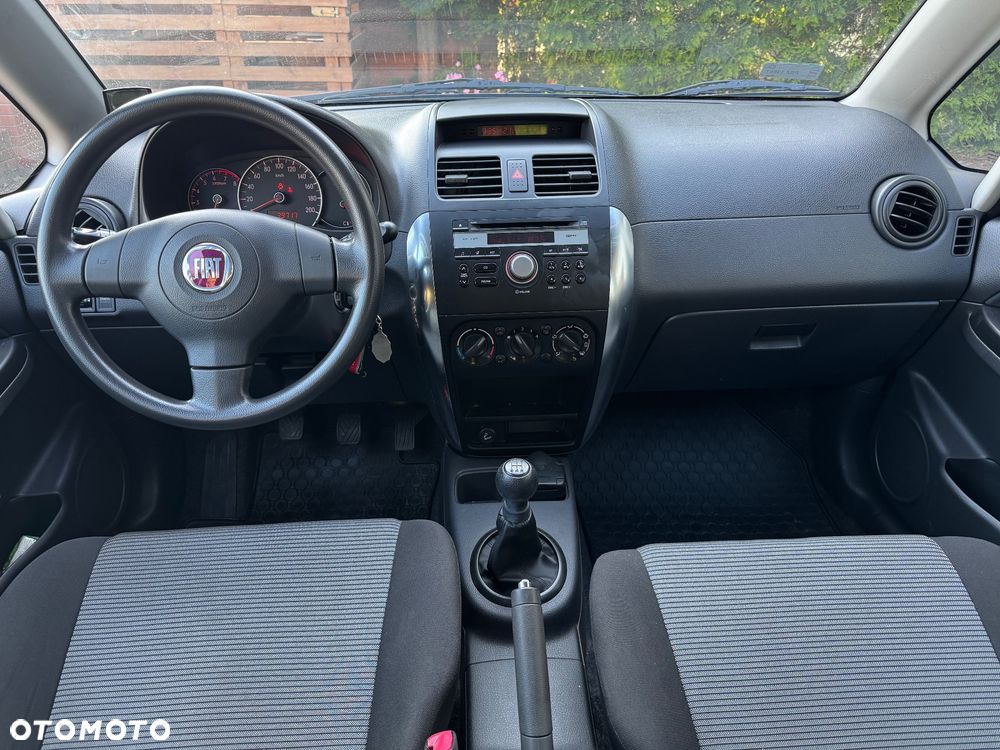 Fiat Sedici 1.6 16V 4x2 Dynamic Plus - 12