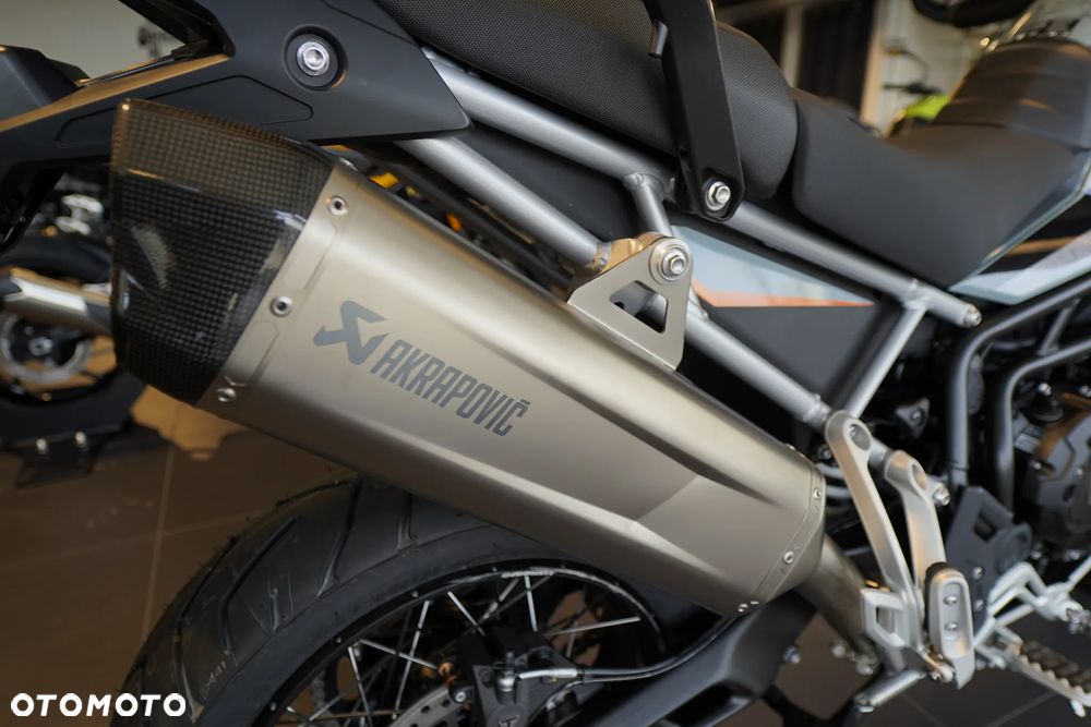 Triumph Tiger - 2