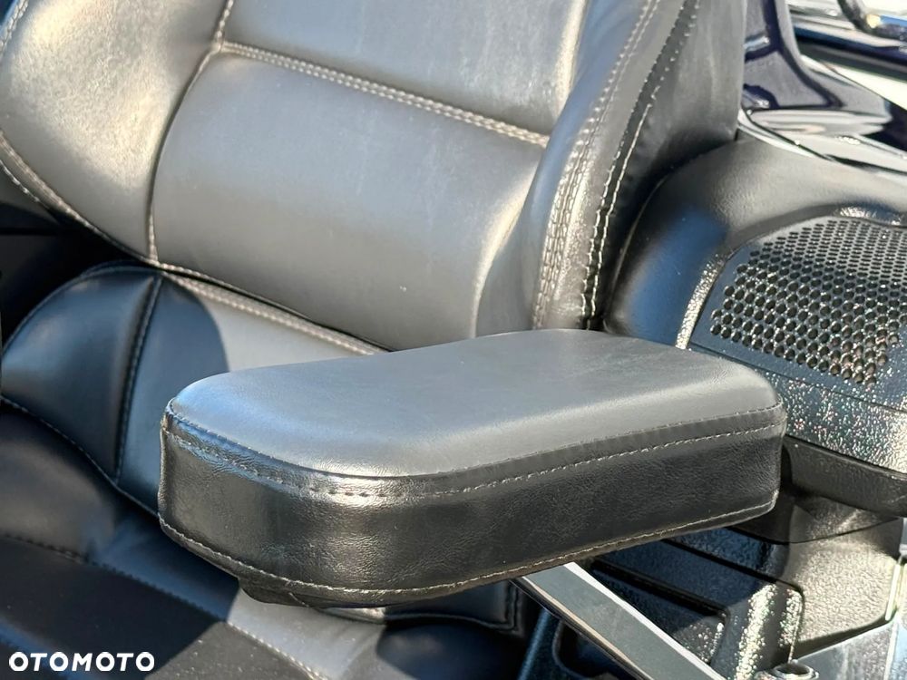 Honda GL - 23