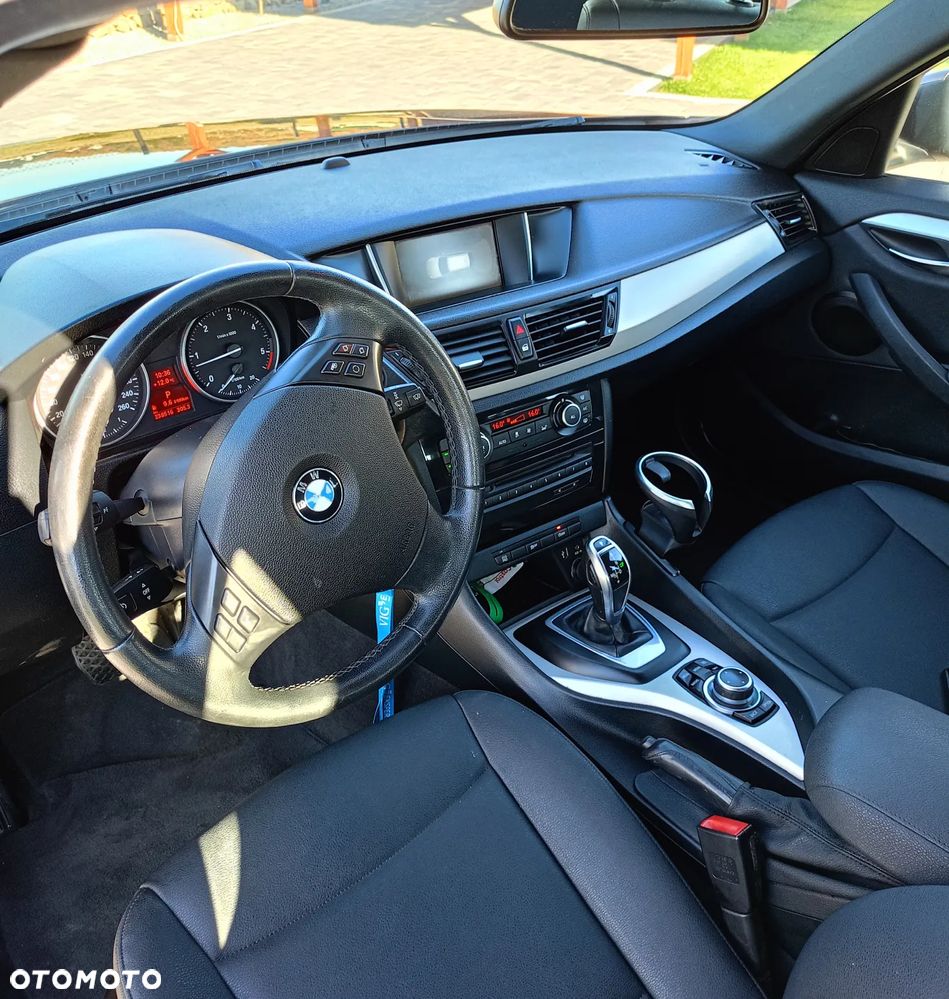 BMW X1 - 10