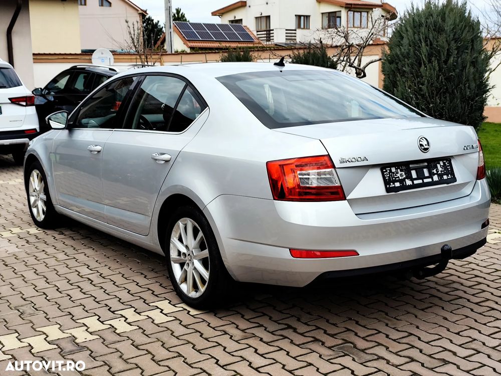 Skoda Octavia - 3
