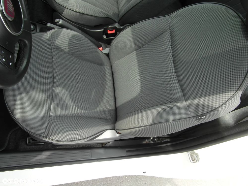 Fiat 500 1.2 8V Lounge Euro5 - 17