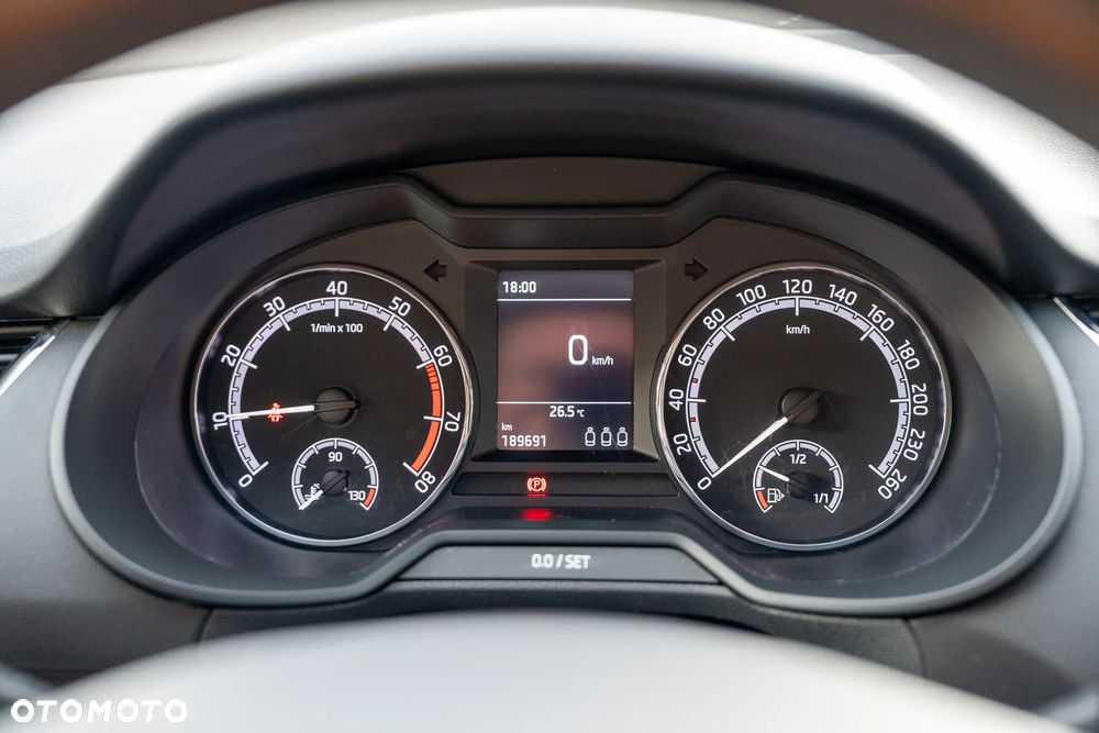Skoda Octavia 1.5 TSI GPF ACT Ambition - 10
