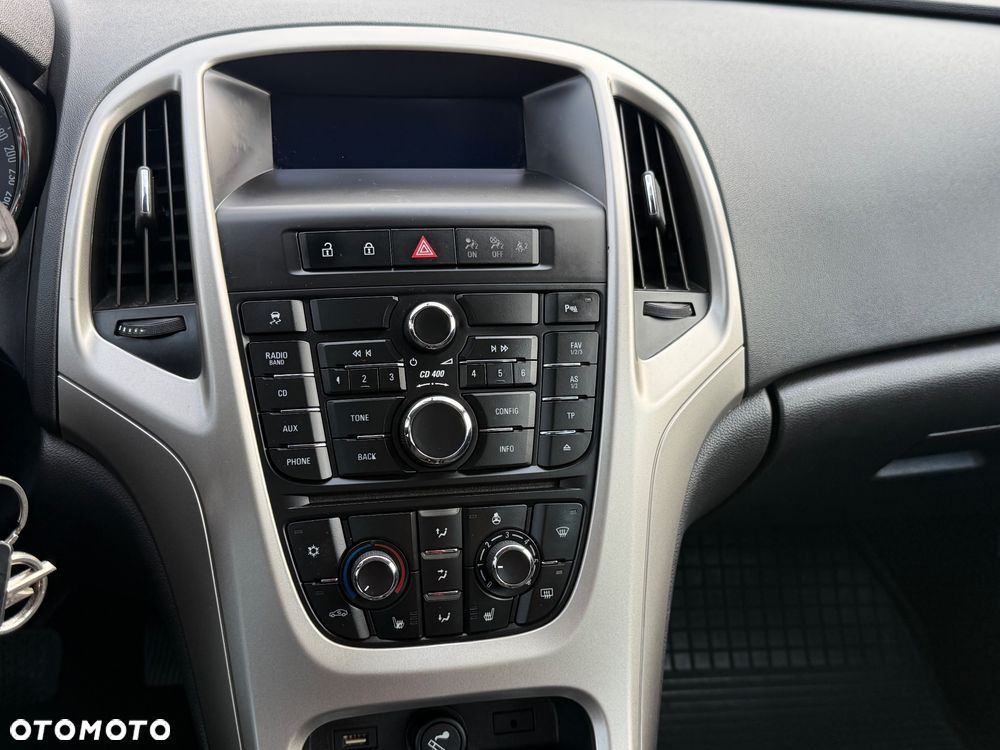 Opel Astra 1.4 T Cosmo - 30