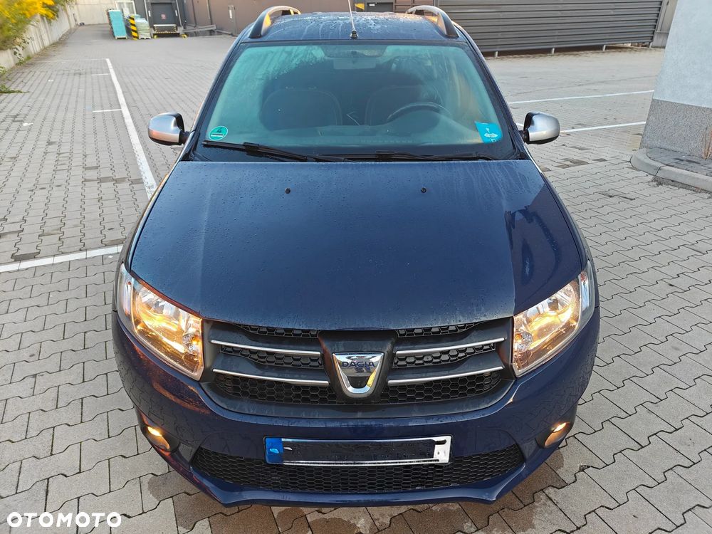 Dacia Logan 1.2 16V 75 Essentiel - 1