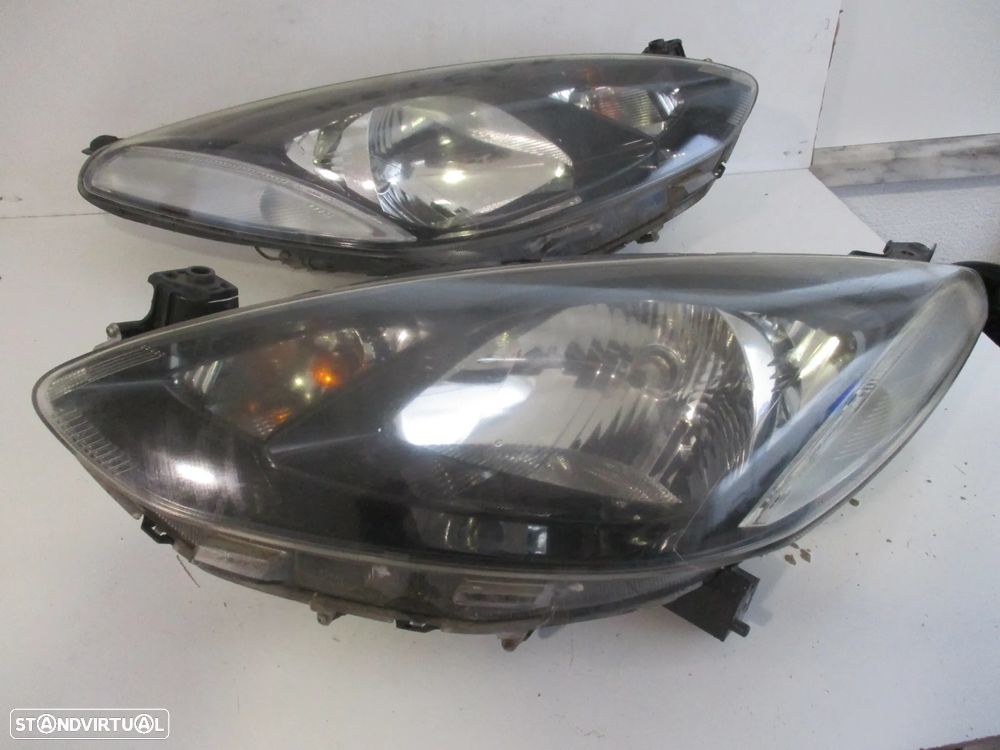 Farol óptica Mazda 2 2007 - 2