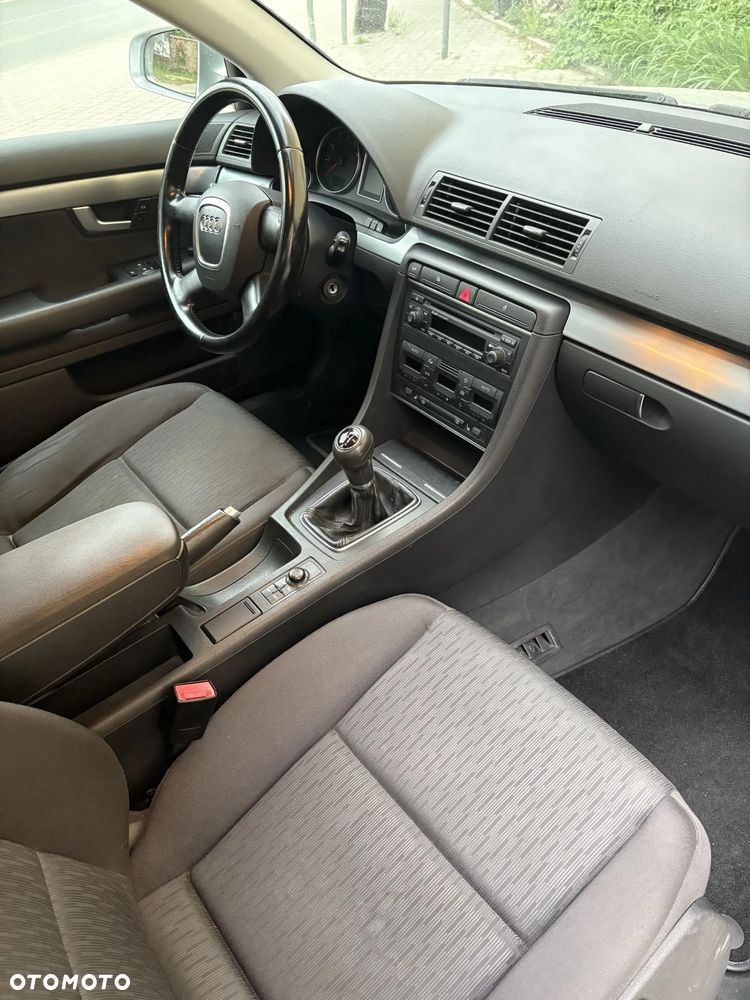 Audi A4 Avant - 12