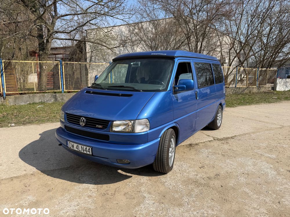 Volkswagen Multivan - 38