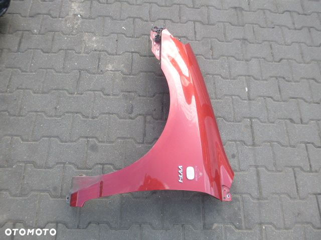 BŁOTNIK LEWY PRZÓD LEWY PRZEDNI TOYOTA COROLLA E12 01-04 KOMBI KOLOR 3N8 - 6